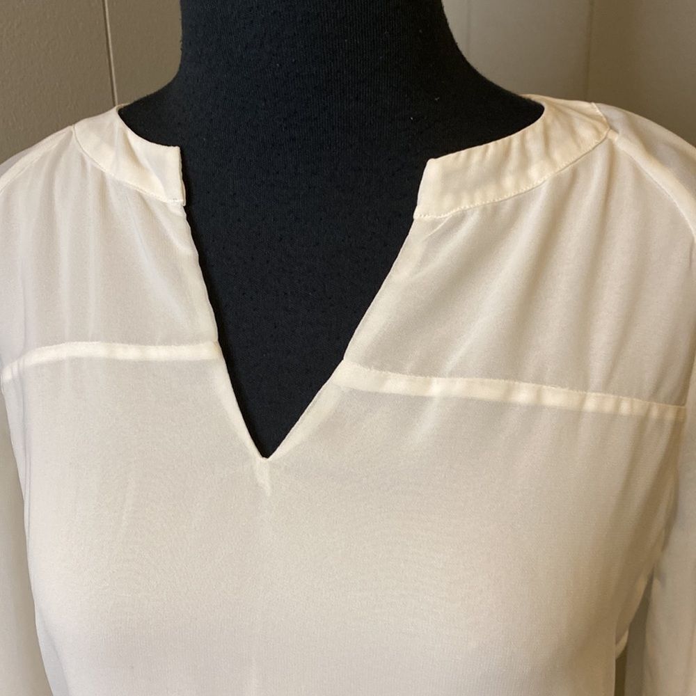 CAbi Allure Blouse Extra Small White Sheer Sleeves Underlining Layer - Picture 2 of 6